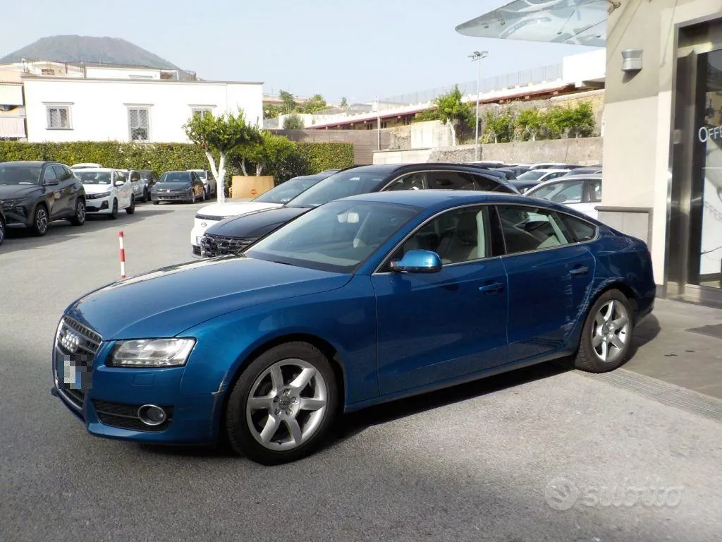 Audi A5 2010 photo 2