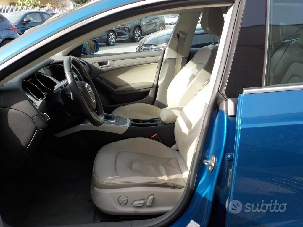 Audi A5 2010 photo 3