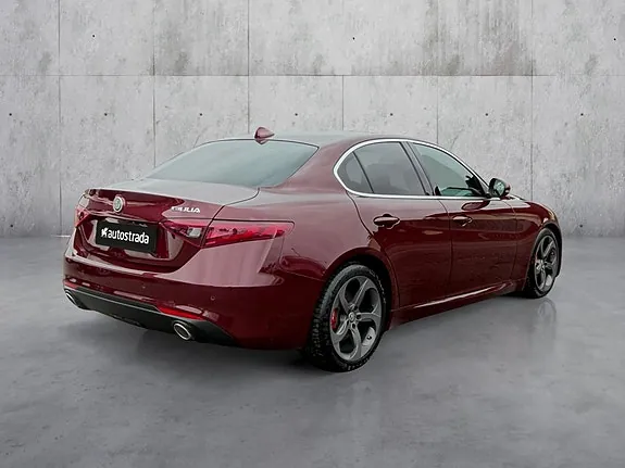 Alfa Romeo Giulia 2019 photo 5