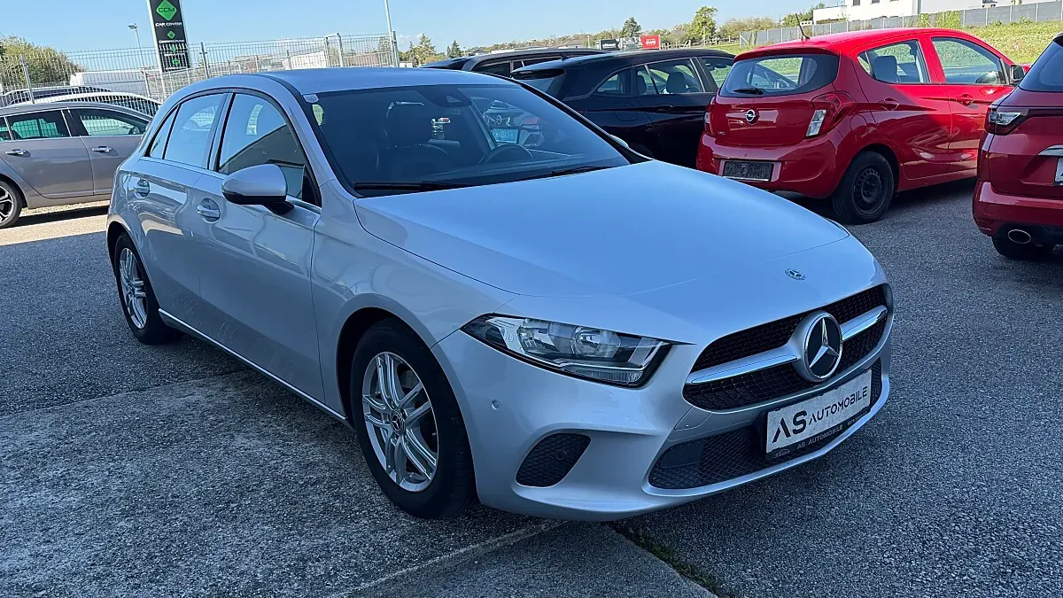 Mercedes-Benz A-Class 2019 photo 3