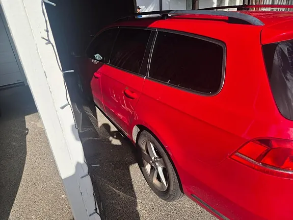 Volkswagen Passat 2011 photo 5