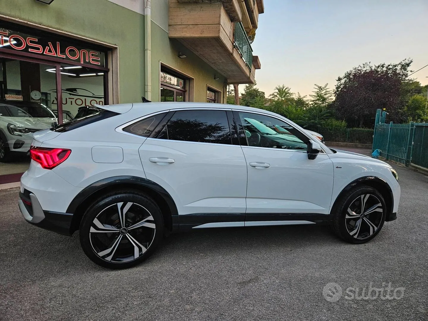 Audi Q3 2023 photo 4