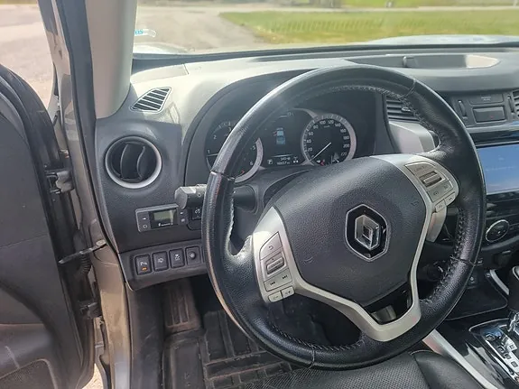 Renault Alaskan 2018 photo 4