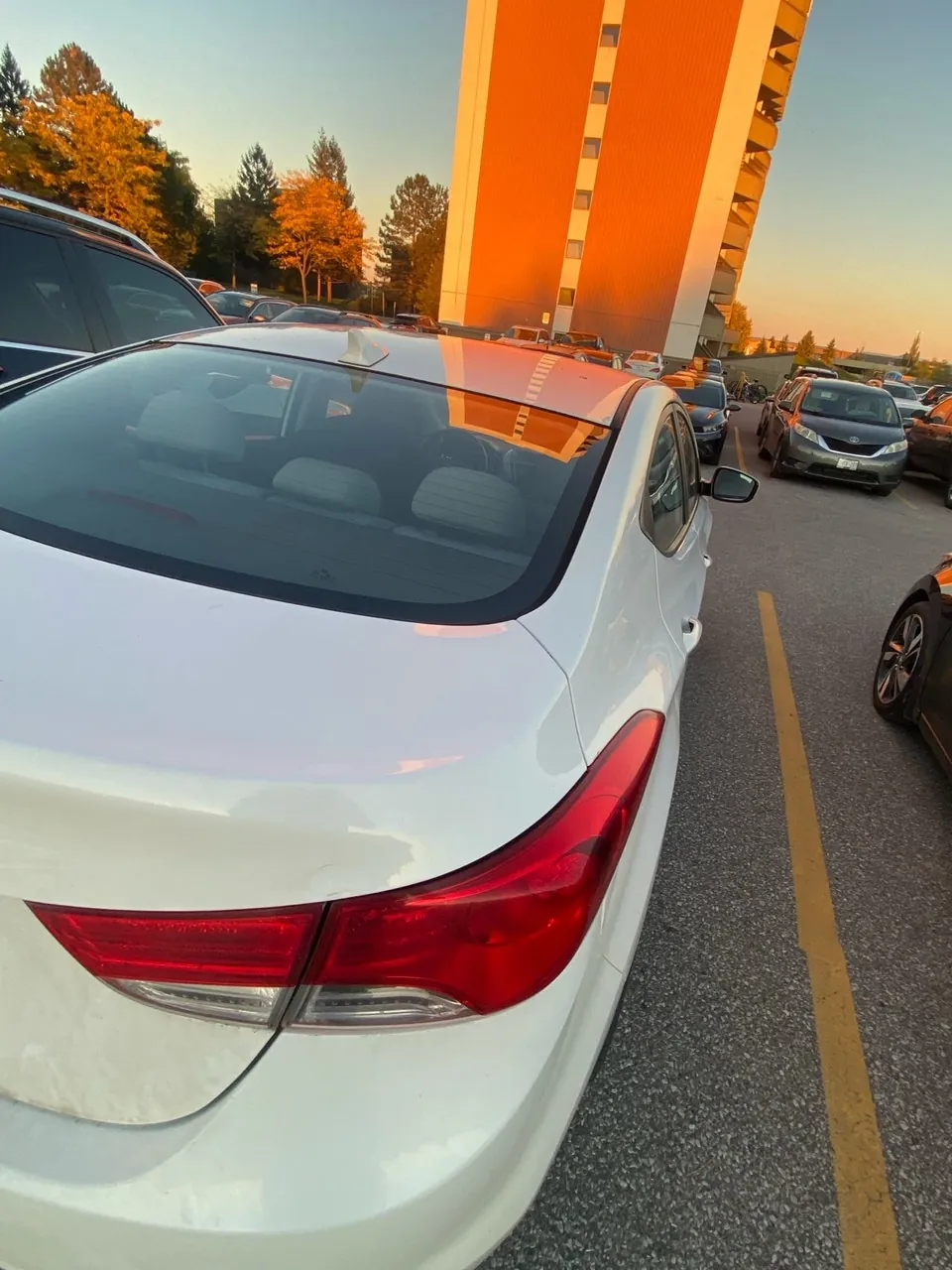 Hyundai Elantra 2013 photo 2