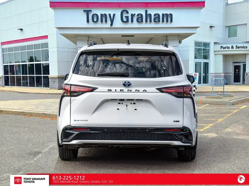 Toyota Sienna 2025 photo 5