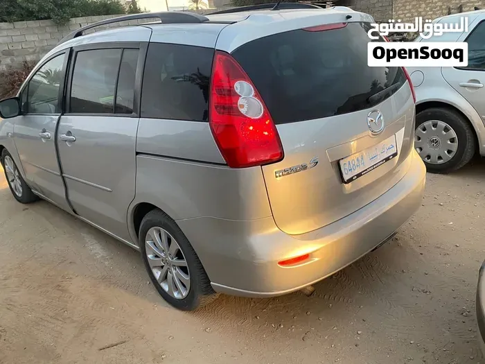 Mazda 5 2003 photo 3