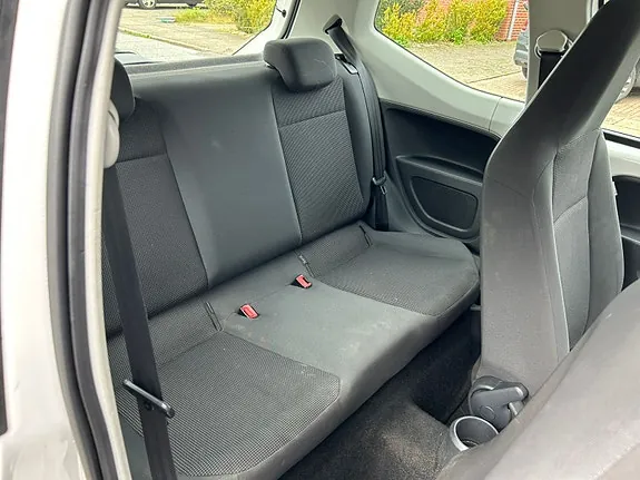 Volkswagen Up 2012 photo 5
