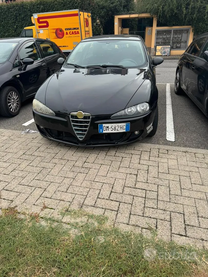 Alfa Romeo 147 2008 photo 2