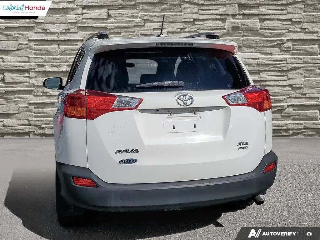 Toyota Rav4 2015 photo 5