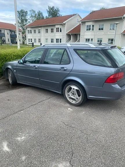 Saab 9-5 2008 photo 2