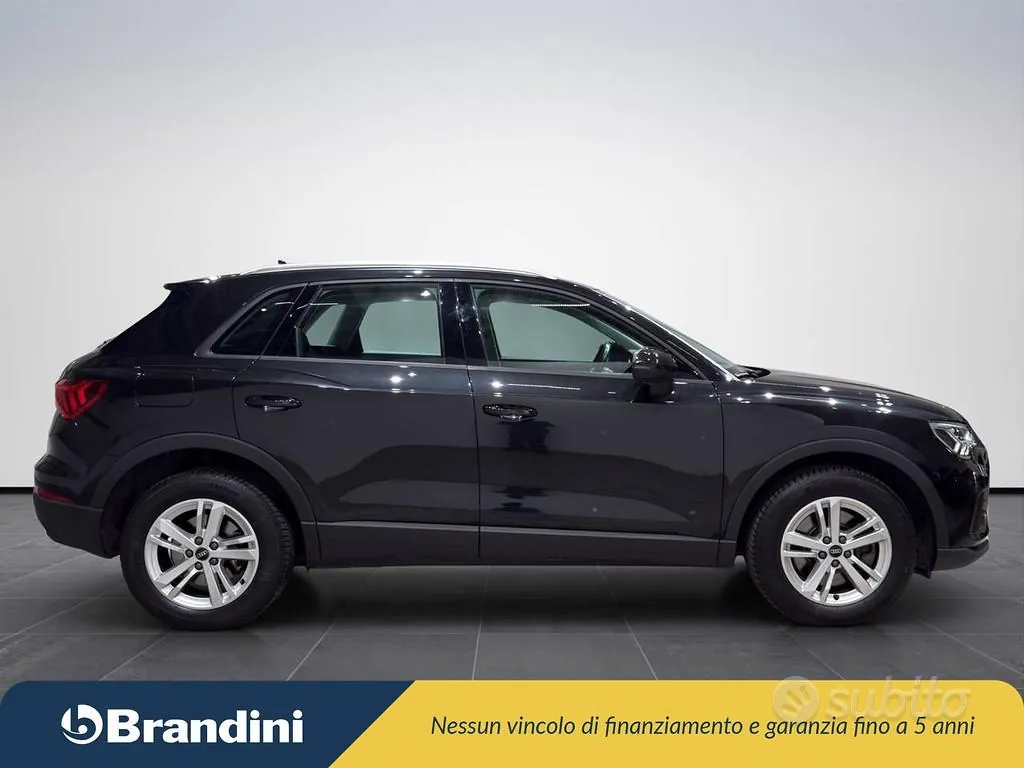 Audi Q3 2022 photo 5
