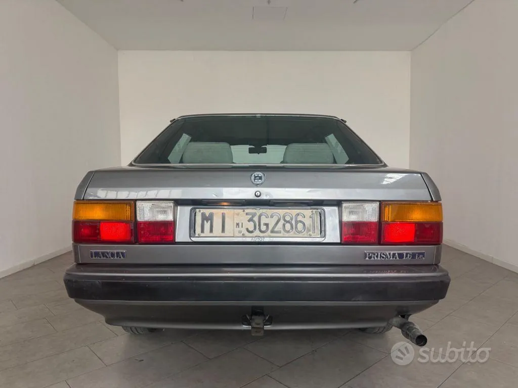 Lancia Prisma 1988 photo 4