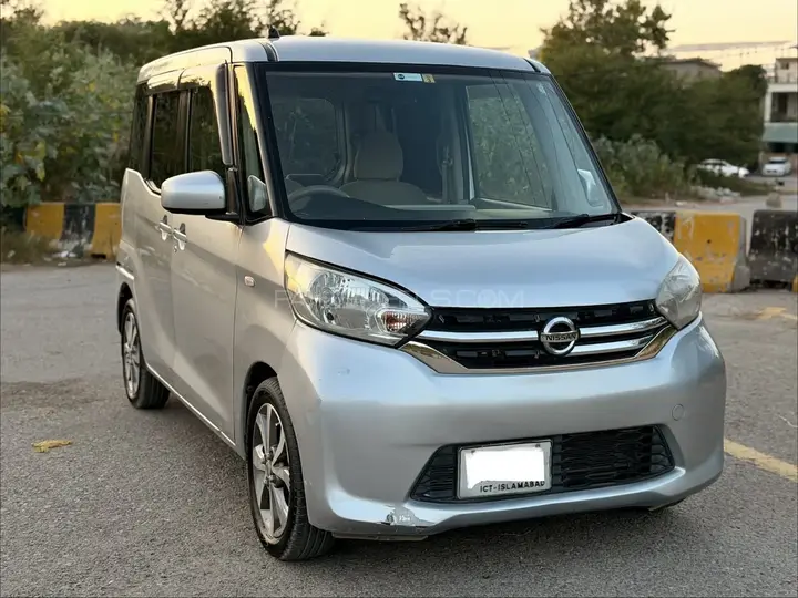 Nissan Dayz Roox