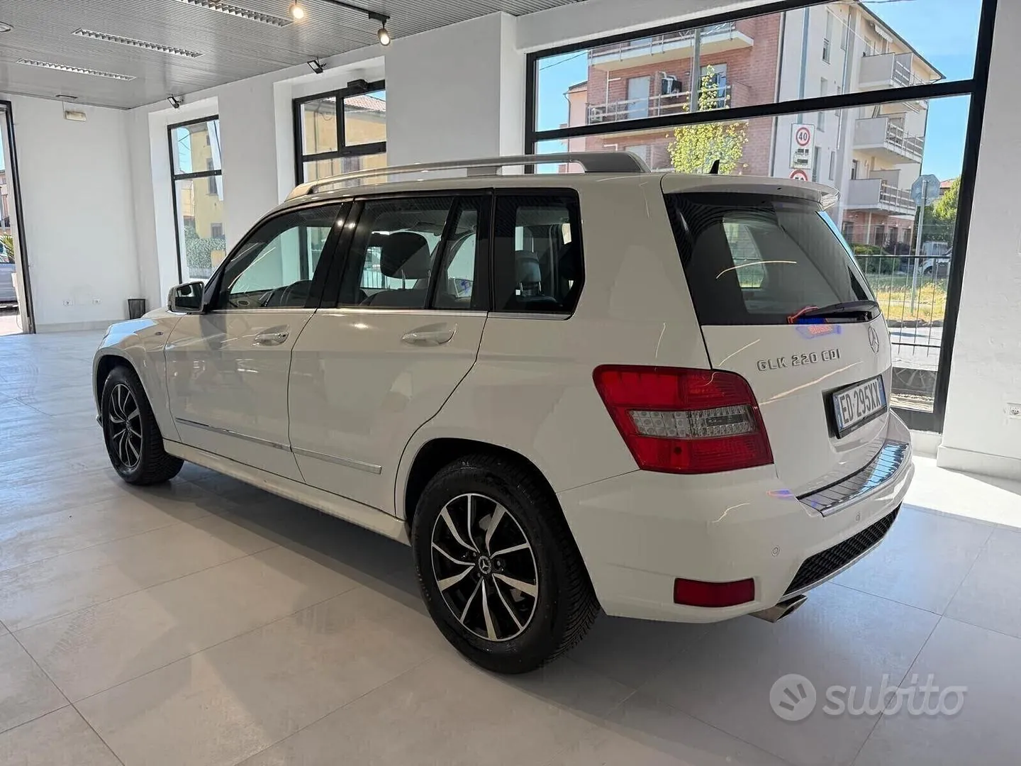 Mercedes-Benz Glk 2010 photo 5