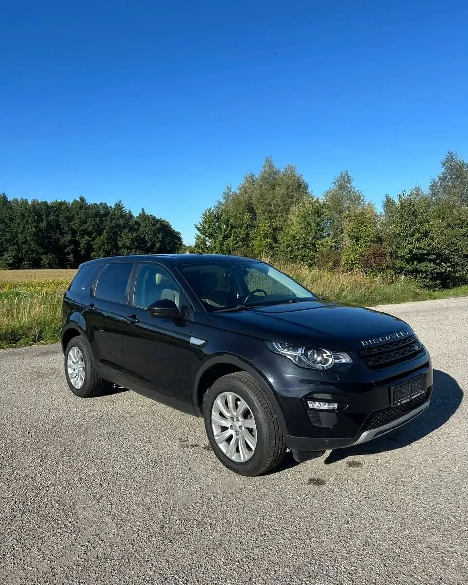Land Rover Discovery Sport 2016 photo 3