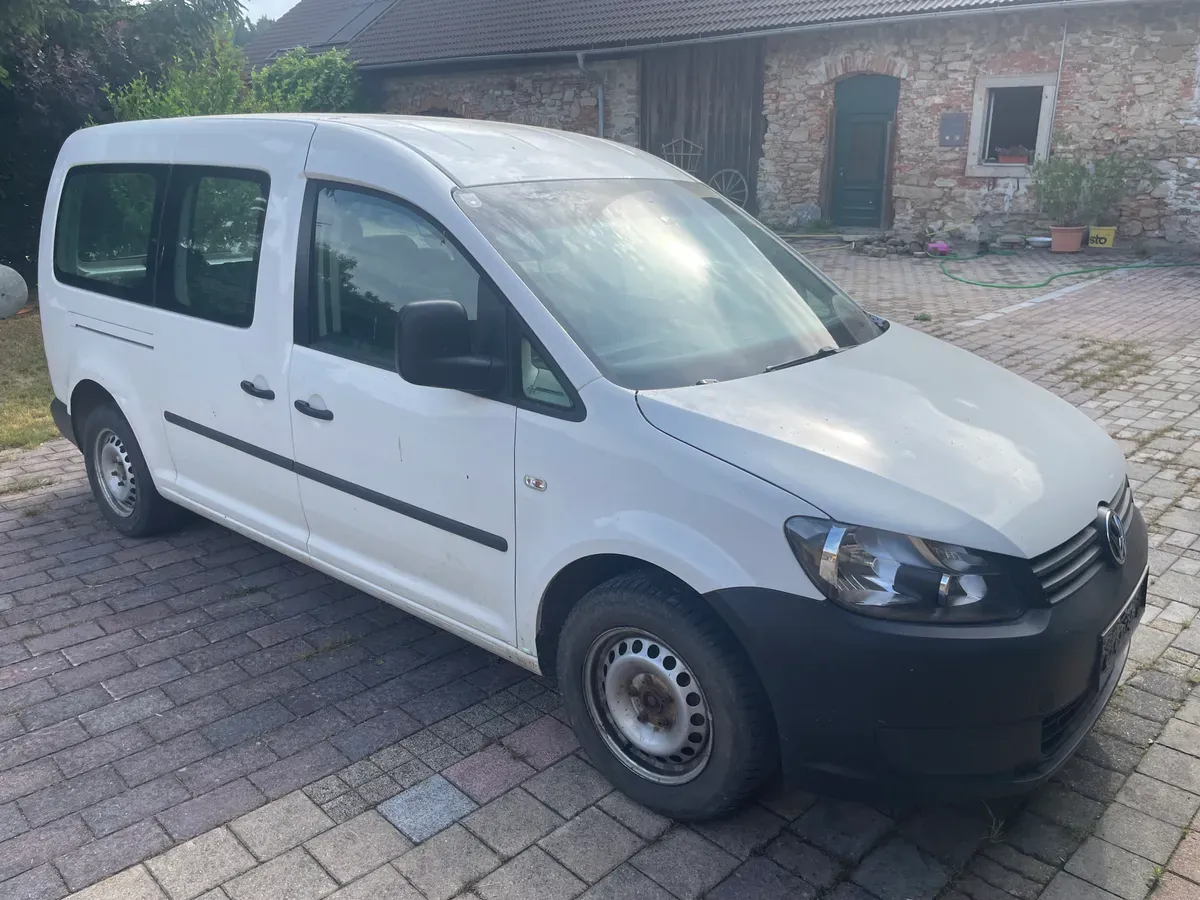 Volkswagen Caddy 2012 photo 3