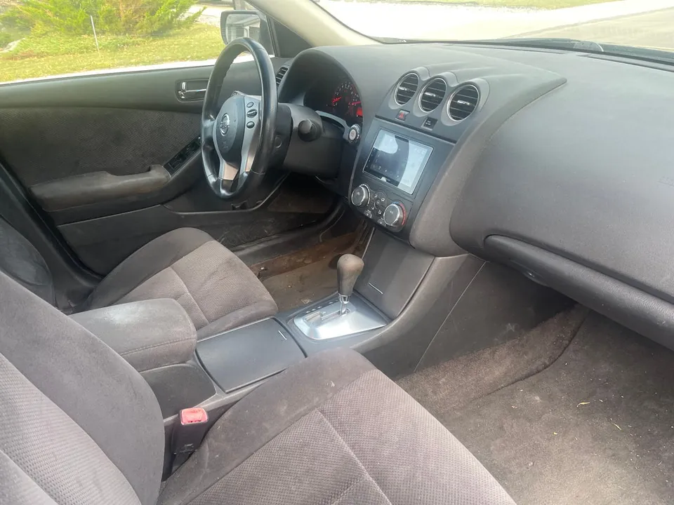 Nissan Altima 2009 photo 5
