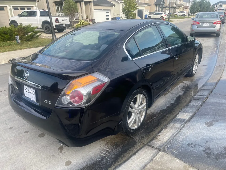 Nissan Altima 2009 photo 4