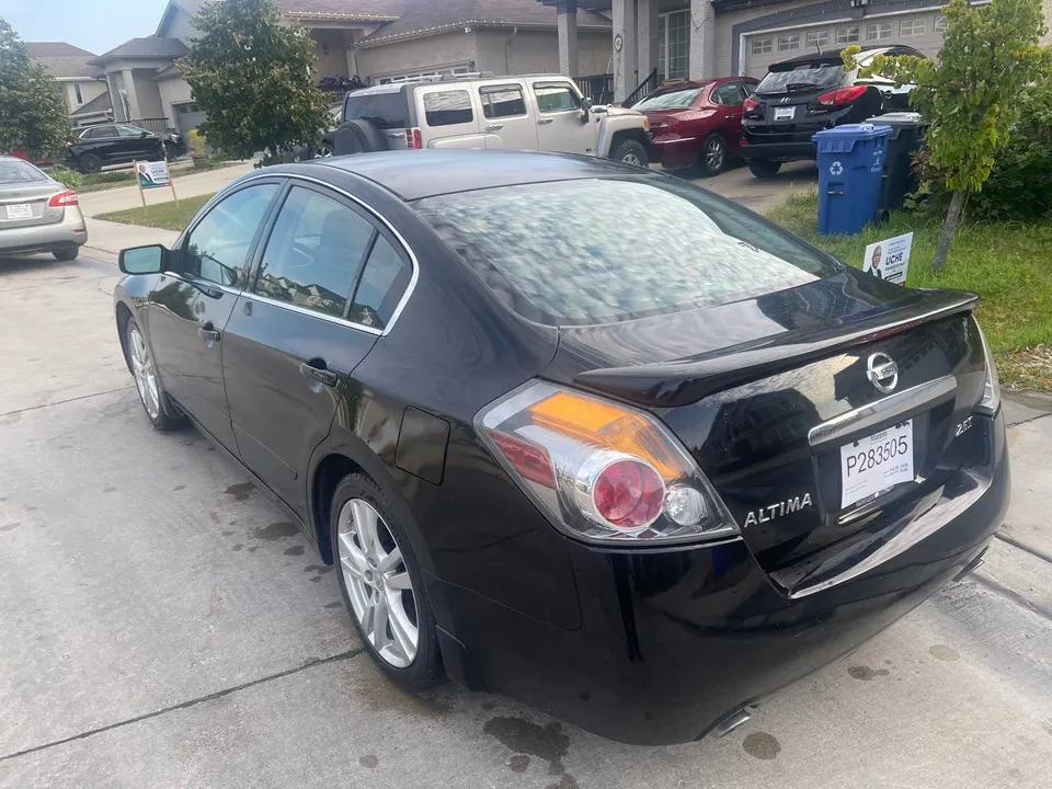 Nissan Altima 2009 photo 2