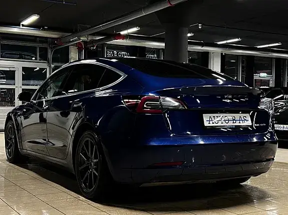 Tesla Model 3 2019 photo 3