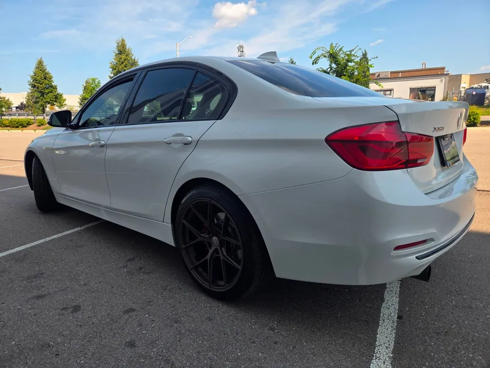 BMW 3Series 2017 photo 3