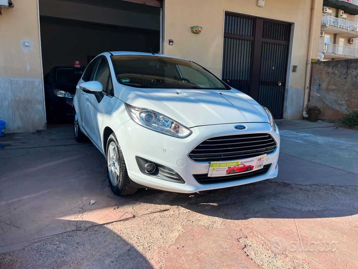 Ford Fiesta 2014 photo 3