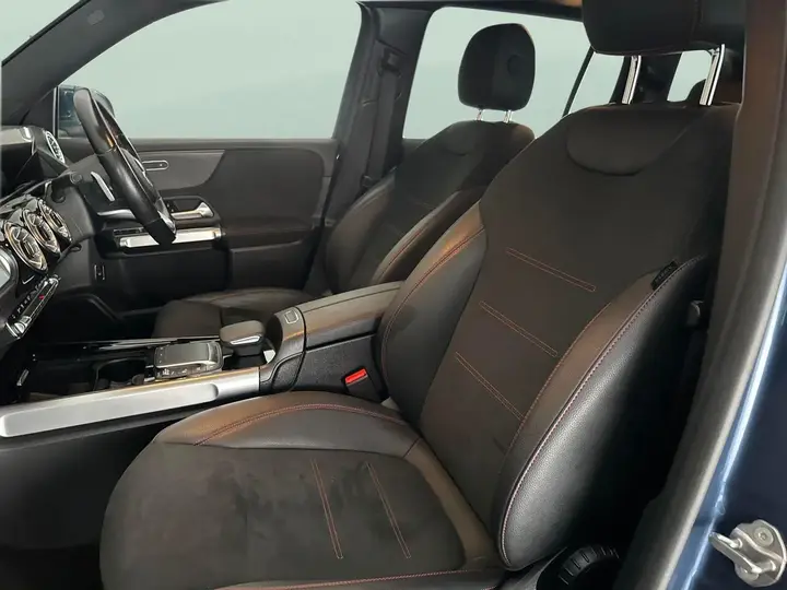 Mercedes-Benz Eqb 2022 photo 4
