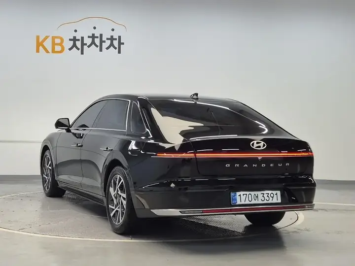 Hyundai Grandeur 2023 photo 2