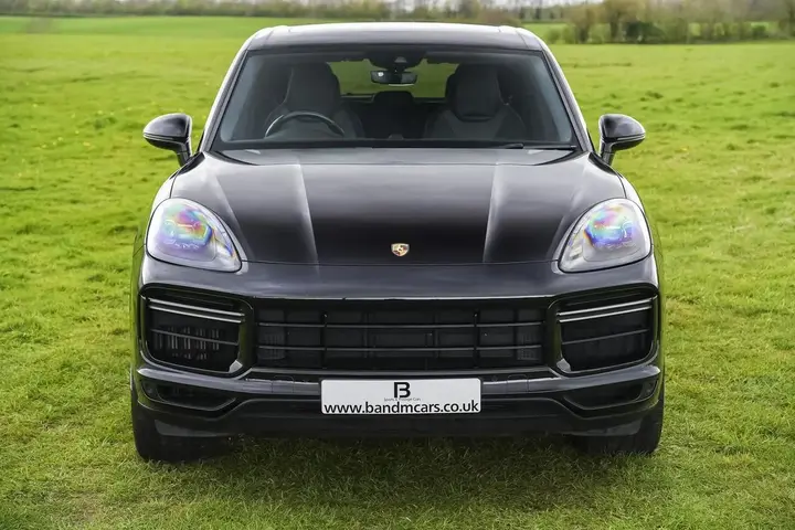 Porsche Cayenne 2018 photo 2