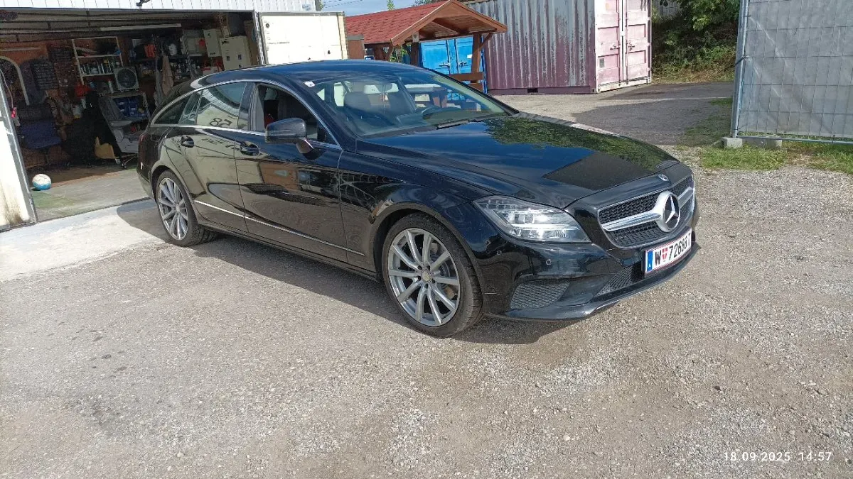 Mercedes-Benz Cls-Class 2015 photo 2