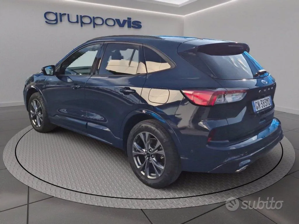 Ford Kuga 2023 photo 3