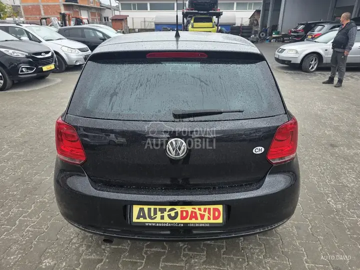 Volkswagen Polo 2010 photo 5