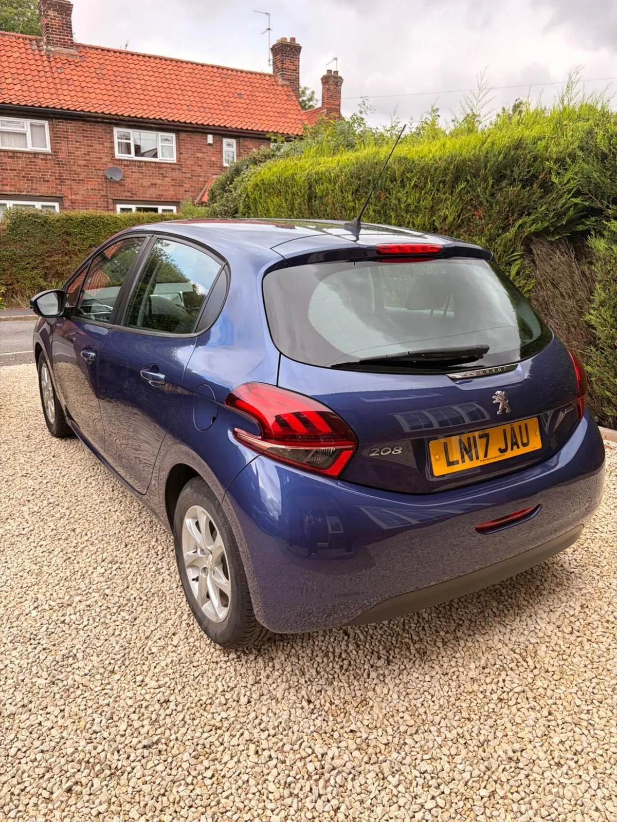 Peugeot 208 2017 photo 2