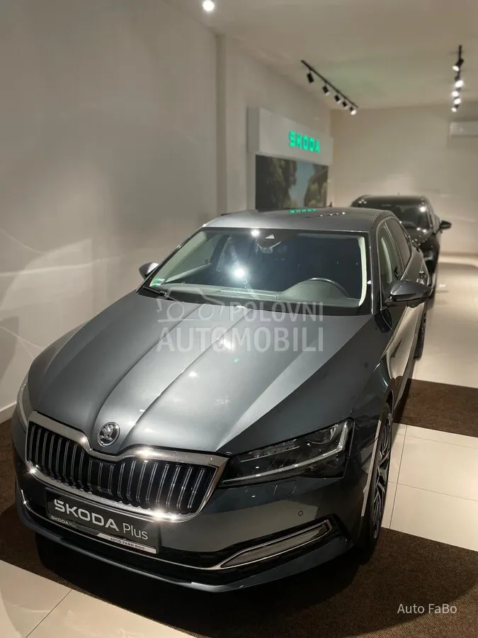 Skoda Superb 2019 photo 3