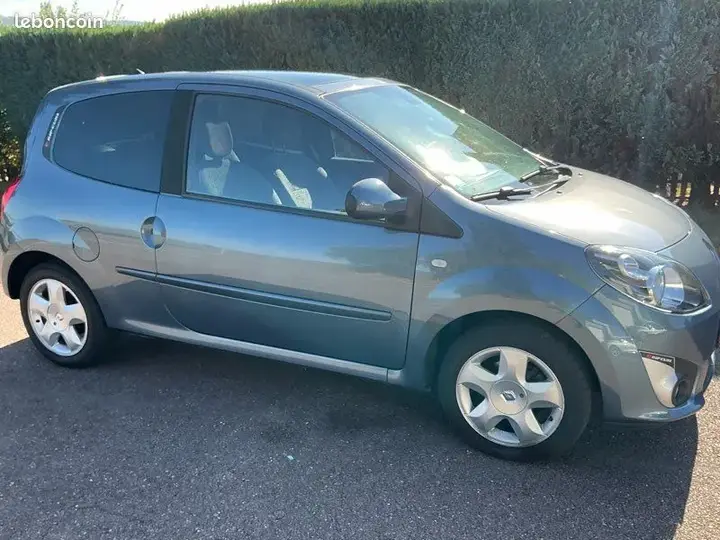 Renault Twingo 2010 photo 3