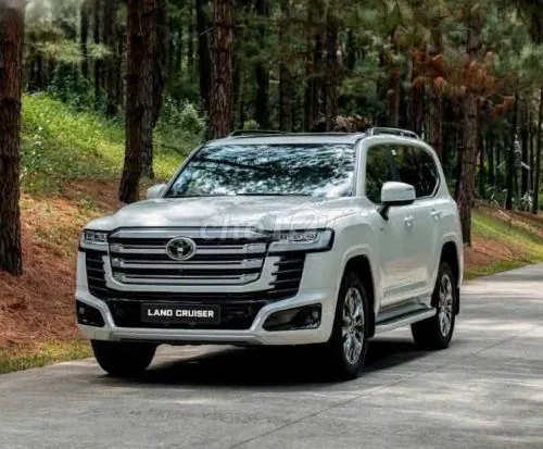 Toyota Land Cruiser Lc300 2026 photo 4