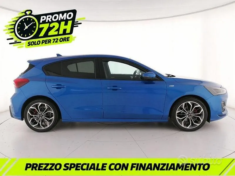 Ford Focus 2022 photo 3