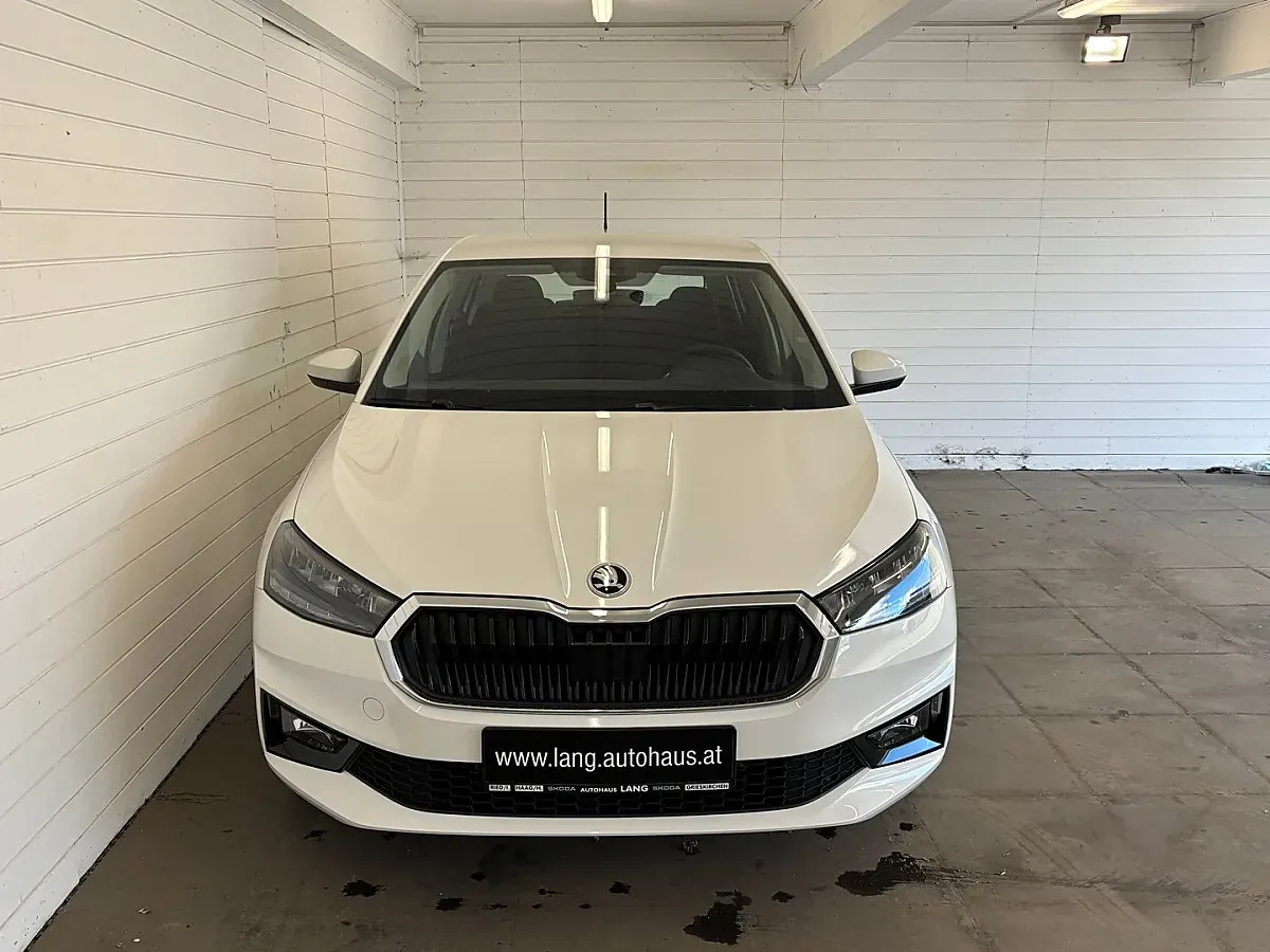 Skoda Fabia 2026 photo 2