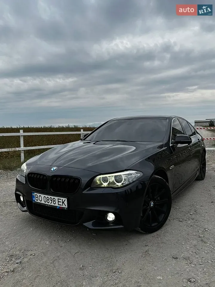 BMW 5 Series 2015 photo 2