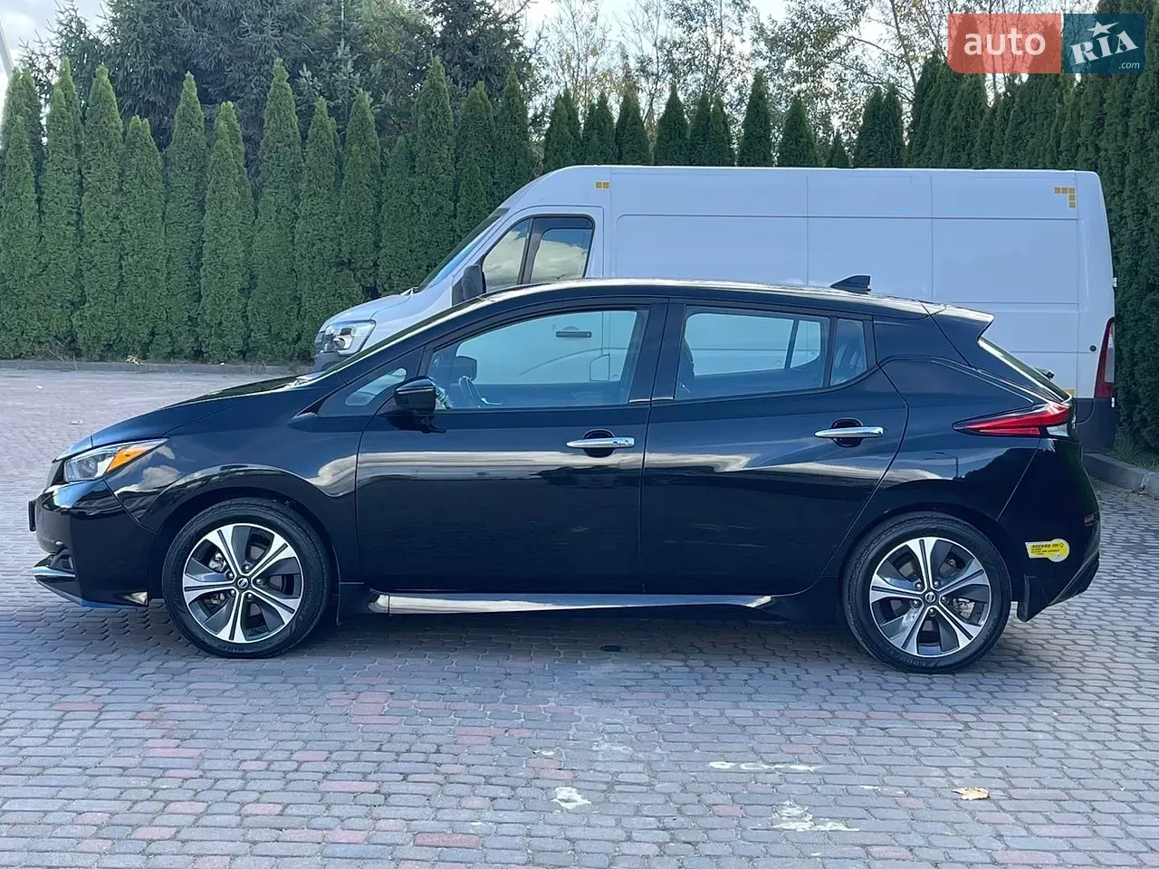 Nissan Leaf 2021 photo 4