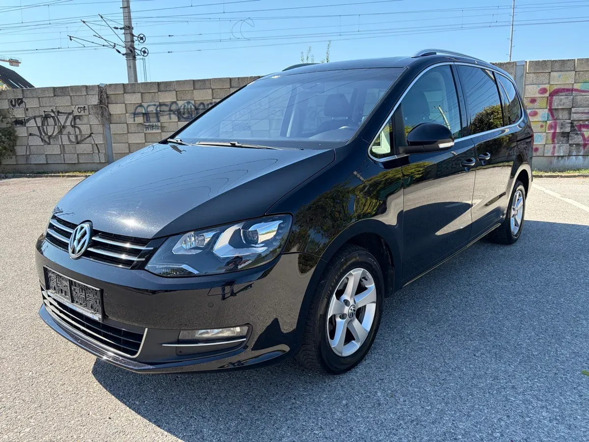 Volkswagen Sharan 2011 photo 3