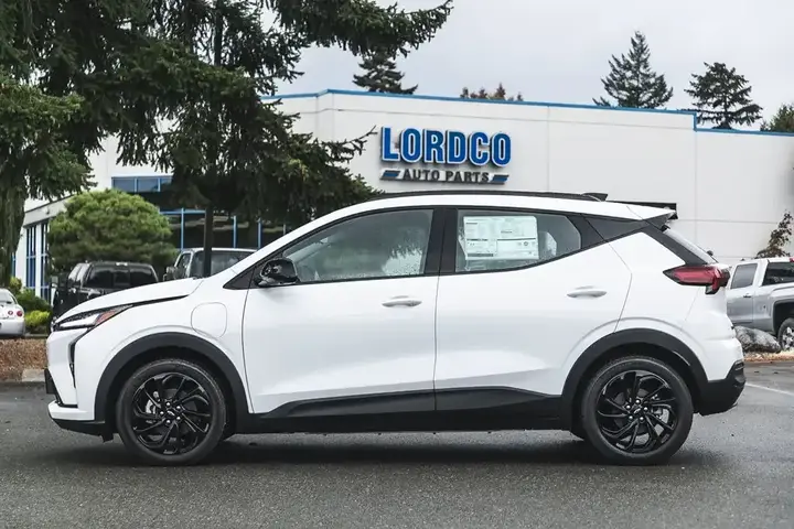 Chevrolet Bolt 2027 photo 4