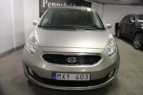 Kia Venga 2013 photo 2