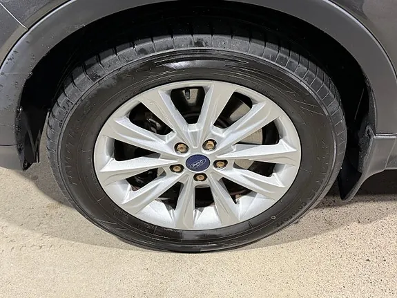Ford Kuga 2016 photo 5