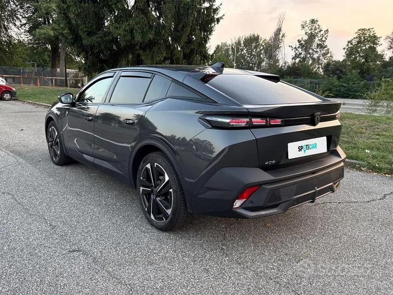 Peugeot 408 2023 photo 3