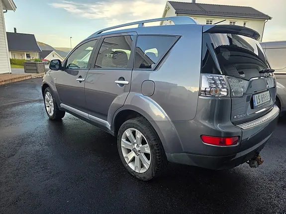 Mitsubishi Outlander 2008 photo 3