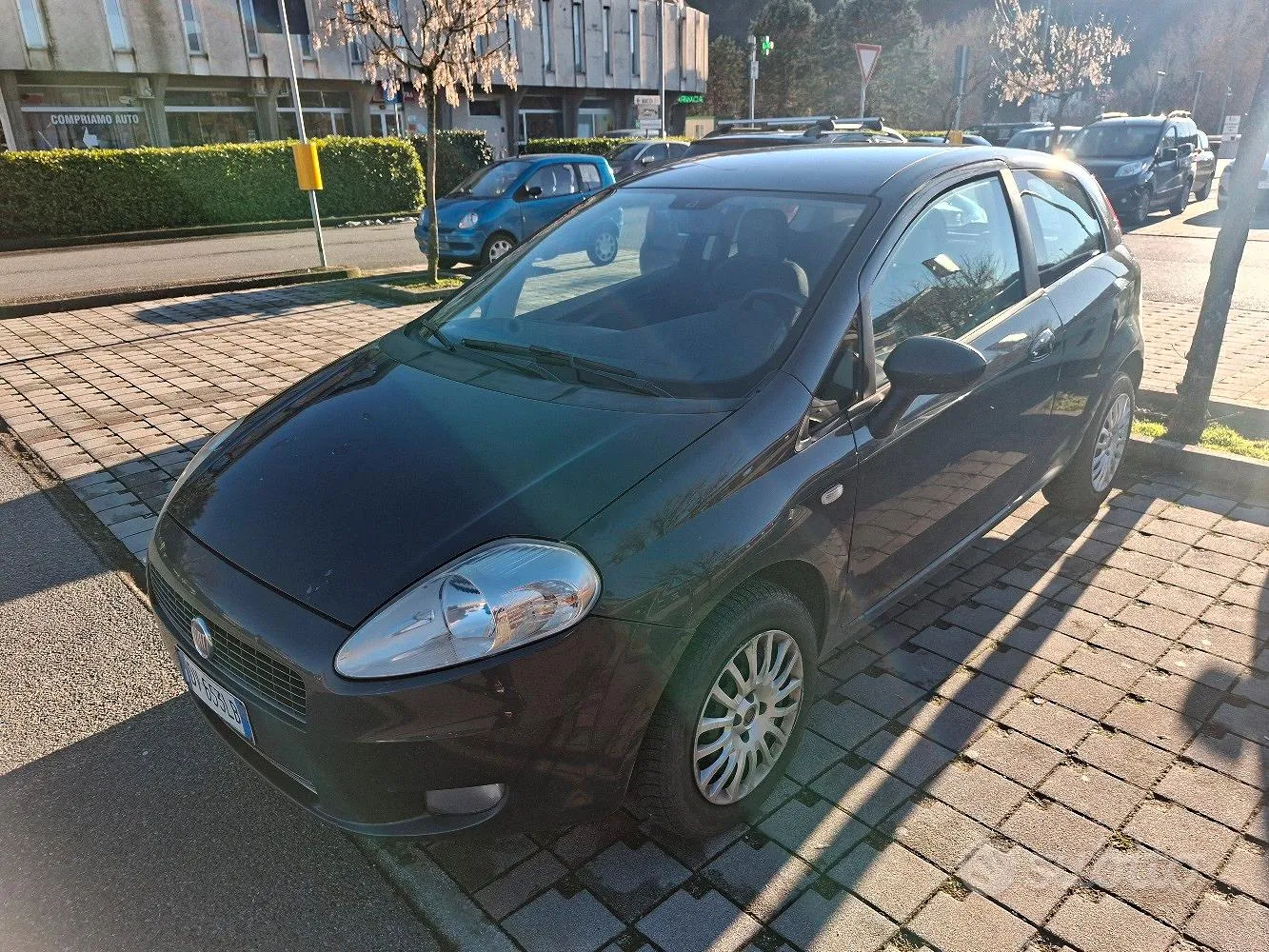 Fiat Punto 2009 photo 2