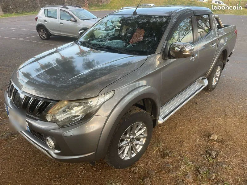 Mitsubishi L200