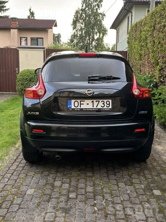 Nissan Juke 2011 photo 3