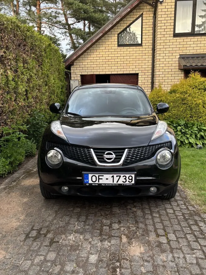 Nissan Juke 2011 photo 2
